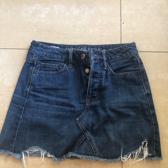 American Eagle Denim Distressed Mini Skirt - Picture 3 of 3